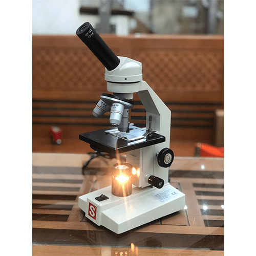 Kính hiển vi 1 mắt 640 lần L500A